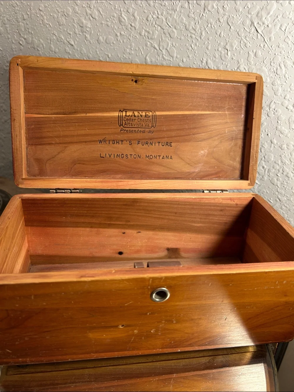 Lane solid wooden